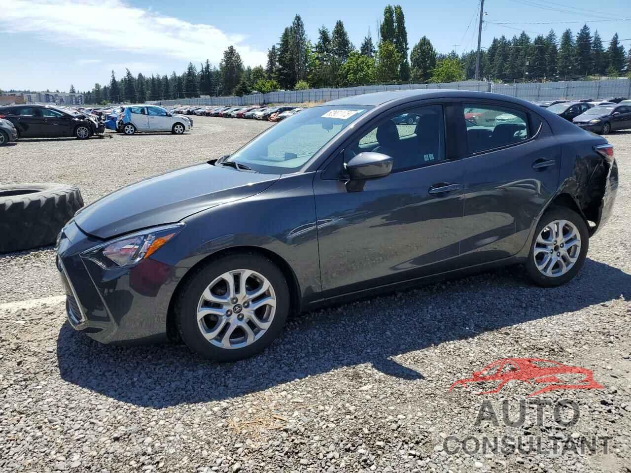 TOYOTA YARIS 2017 - 3MYDLBYV1HY173615