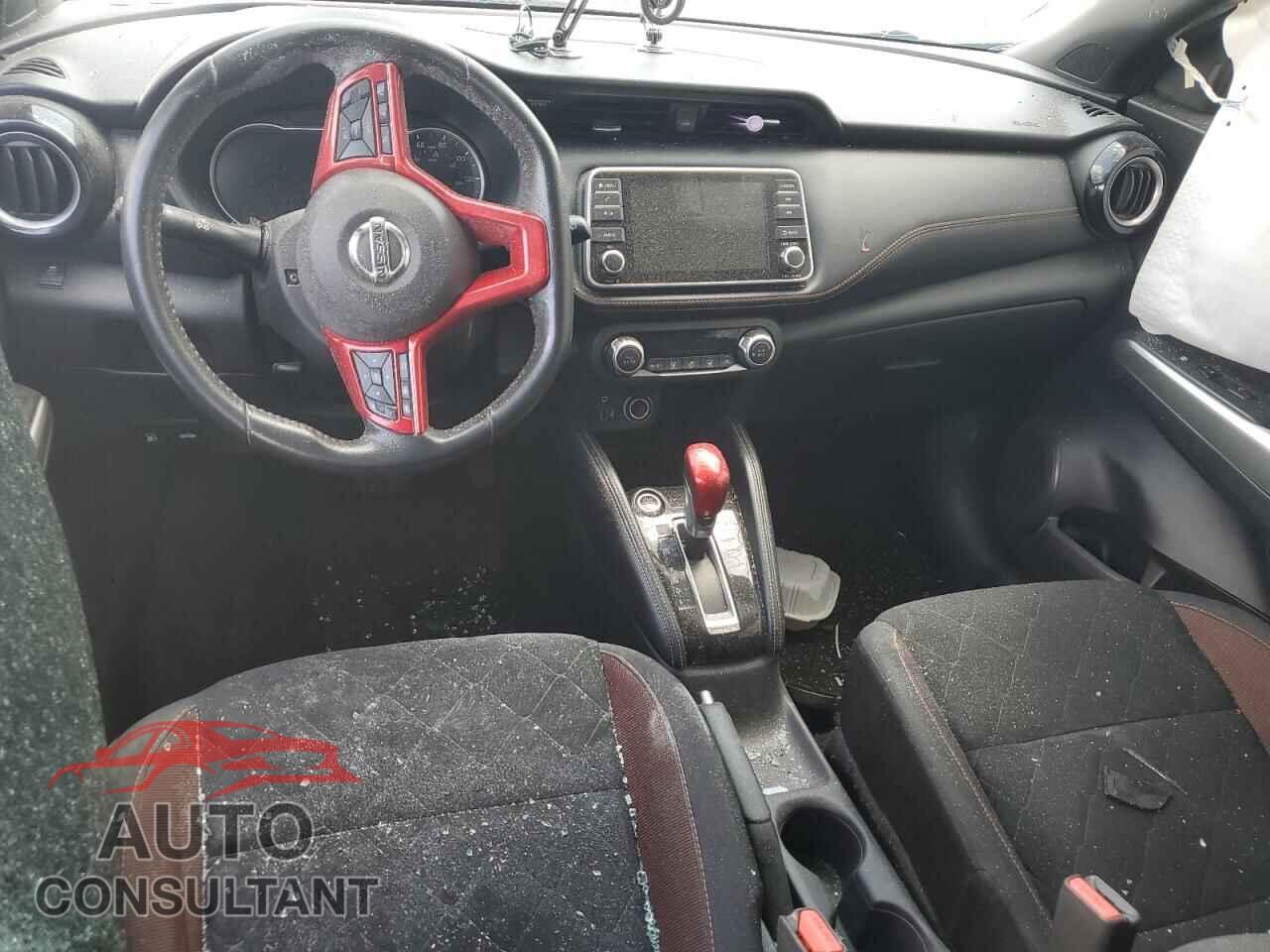 NISSAN KICKS 2019 - 3N1CP5CU3KL520514