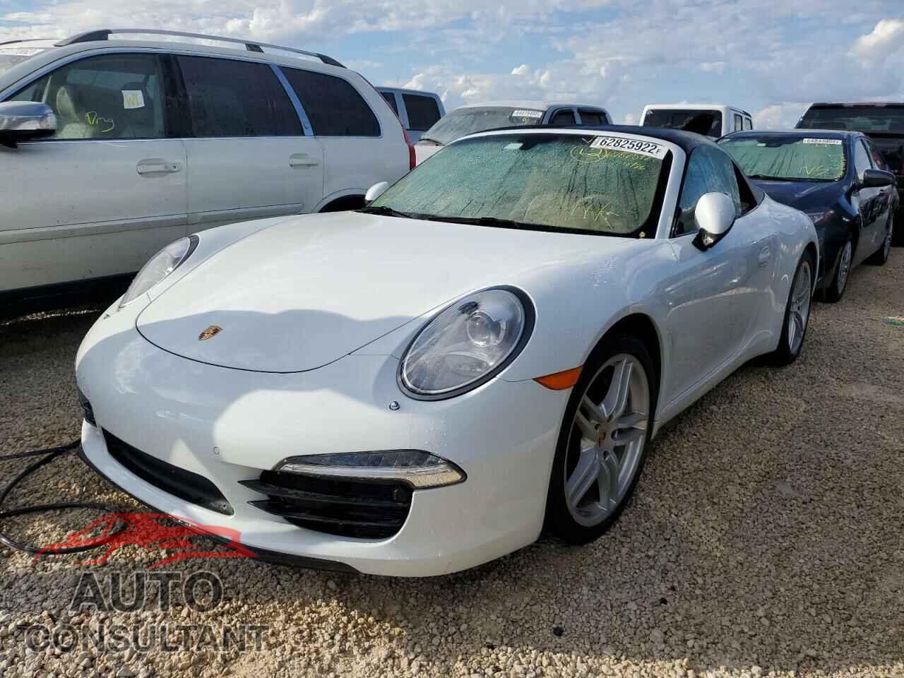 PORSCHE 911 2014 - WP0CA2A99ES140532