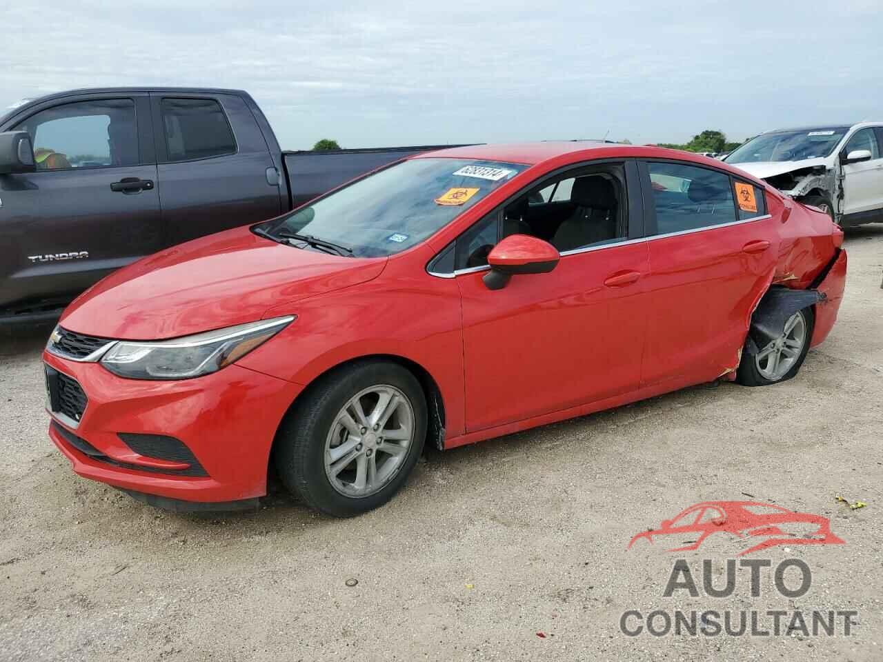 CHEVROLET CRUZE 2017 - 1G1BE5SM7H7218486