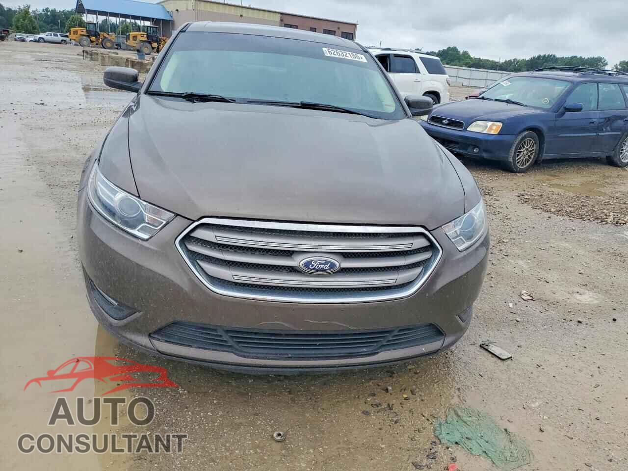 FORD TAURUS 2016 - 1FAHP2E80GG101376