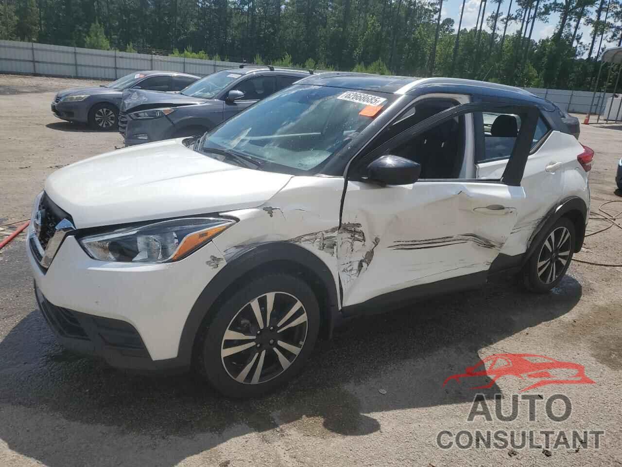 NISSAN KICKS 2020 - 3N1CP5CV1LL518173