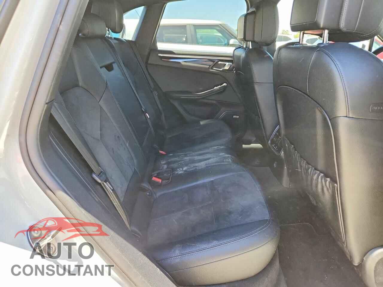 PORSCHE MACAN 2019 - WP1AA2A51KLB01331