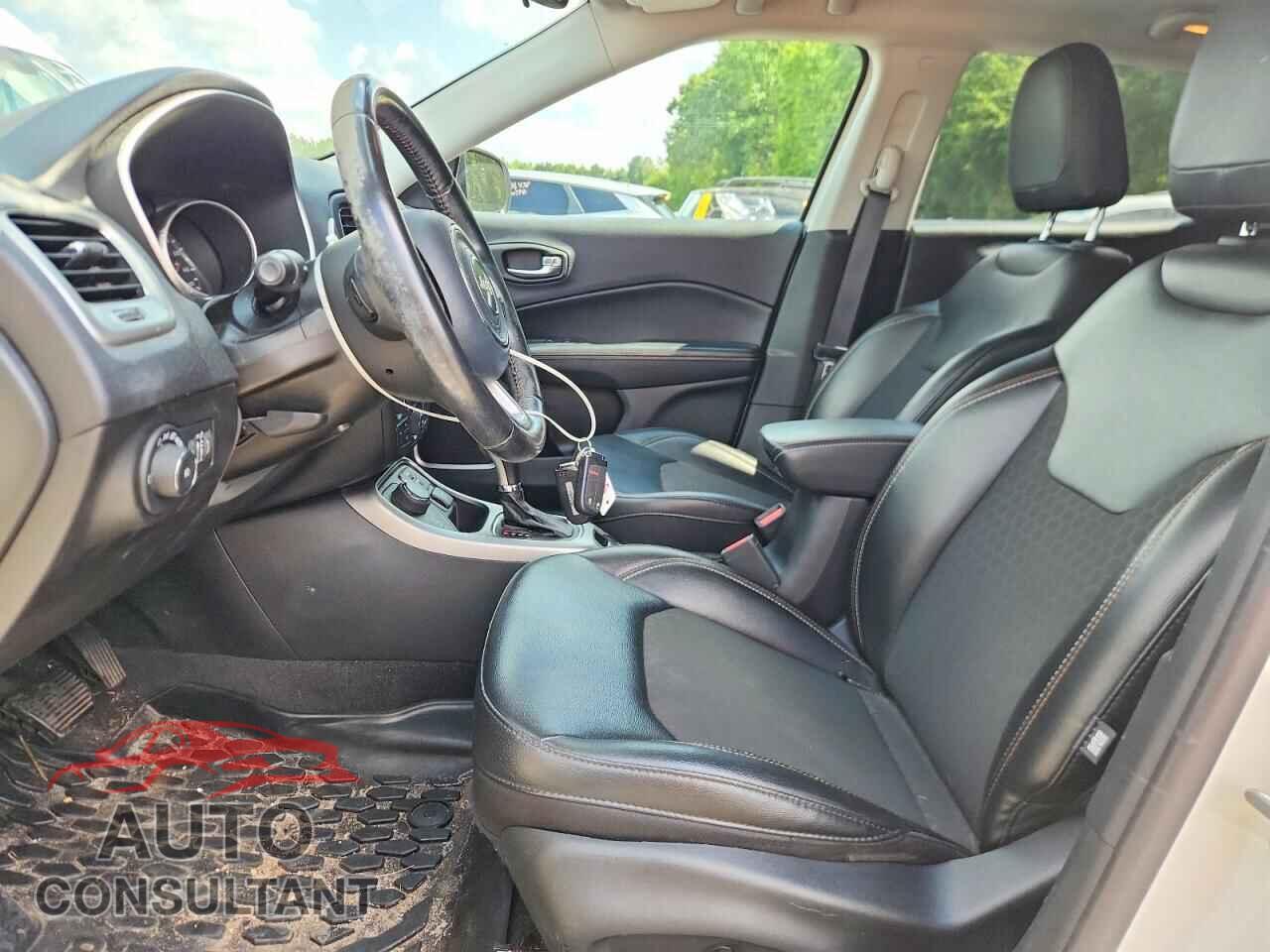 JEEP COMPASS 2020 - 3C4NJDBBXLT128052