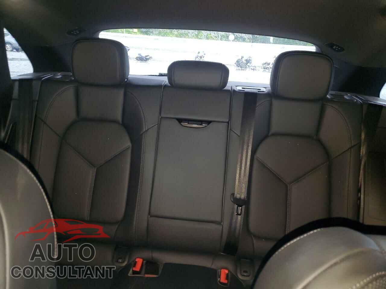 PORSCHE MACAN 2021 - WP1AA2A59MLB04013