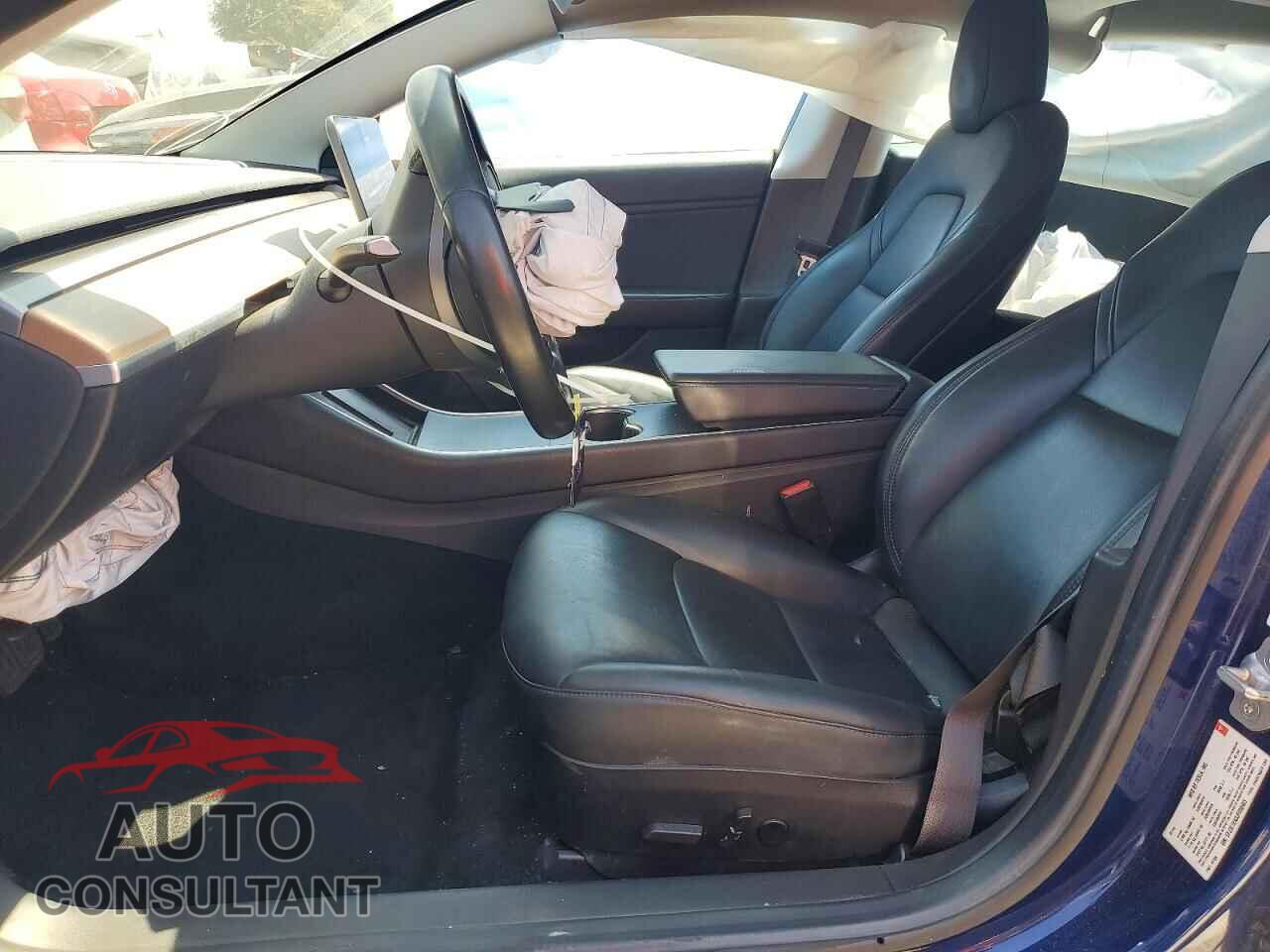 TESLA MODEL 3 2018 - 5YJ3E1EA3JF058953