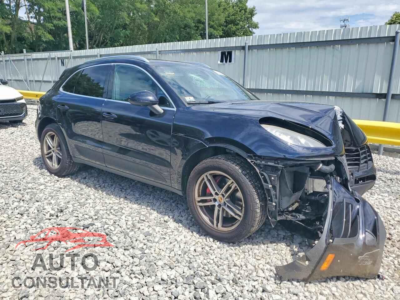 PORSCHE MACAN 2016 - WP1AB2A54GLB45585