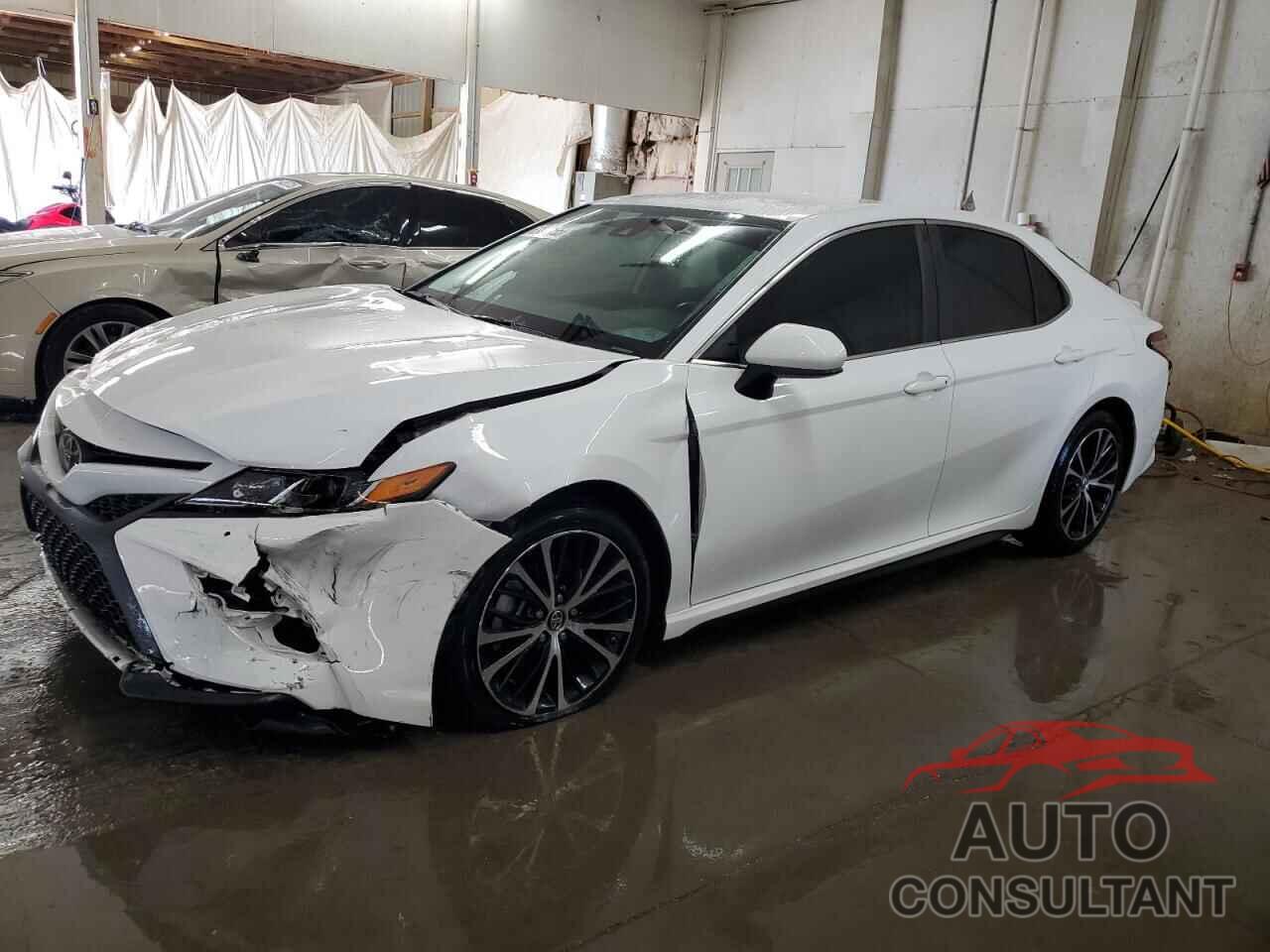 TOYOTA CAMRY 2019 - 4T1B11HK0KU802301
