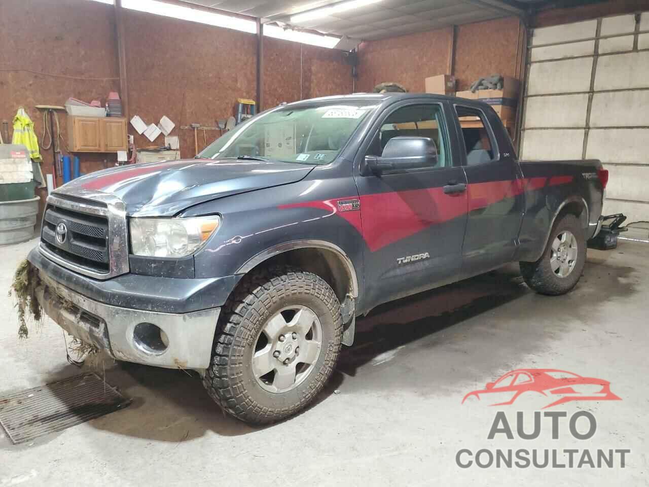TOYOTA TUNDRA 2010 - 5TFUY5F12AX110127