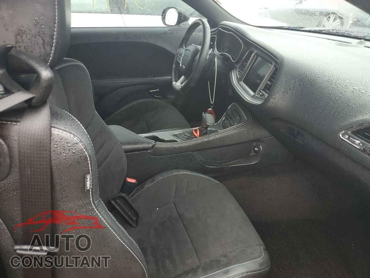 DODGE CHALLENGER 2019 - 2C3CDZL99KH563373
