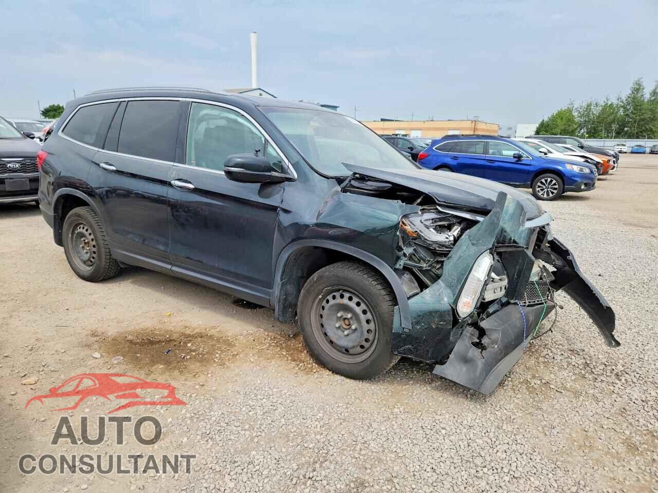 HONDA PILOT 2017 - 5FNYF6H98HB508009