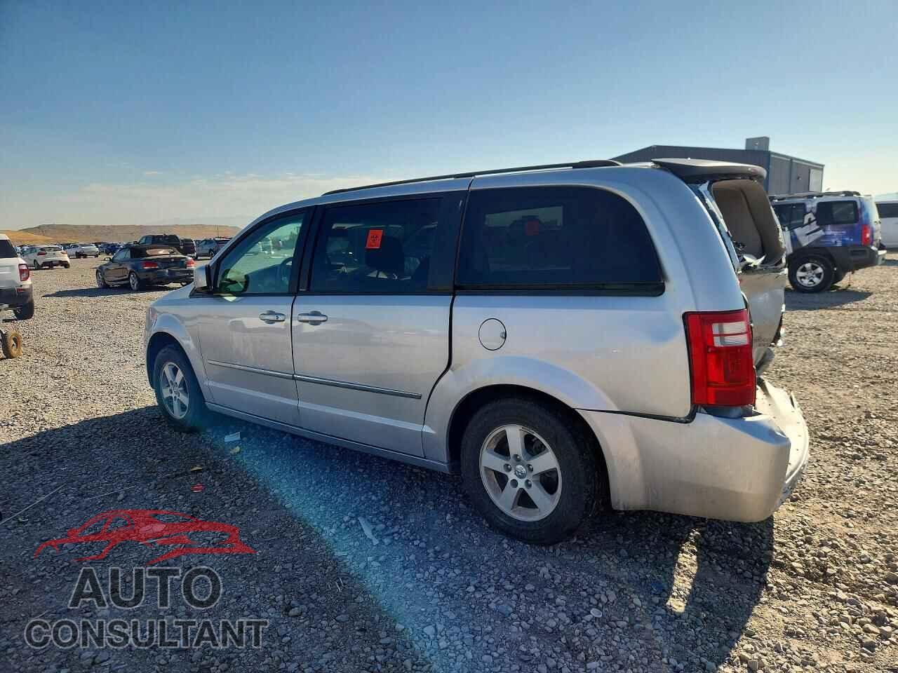 DODGE CARAVAN 2010 - 2D4RN5D16AR458595