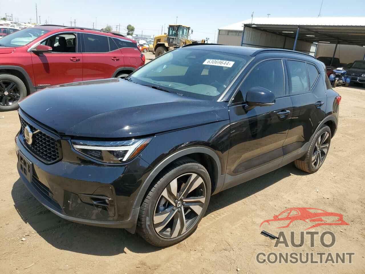 VOLVO XC40 ULTIM 2023 - YV4L12UX4P2976632