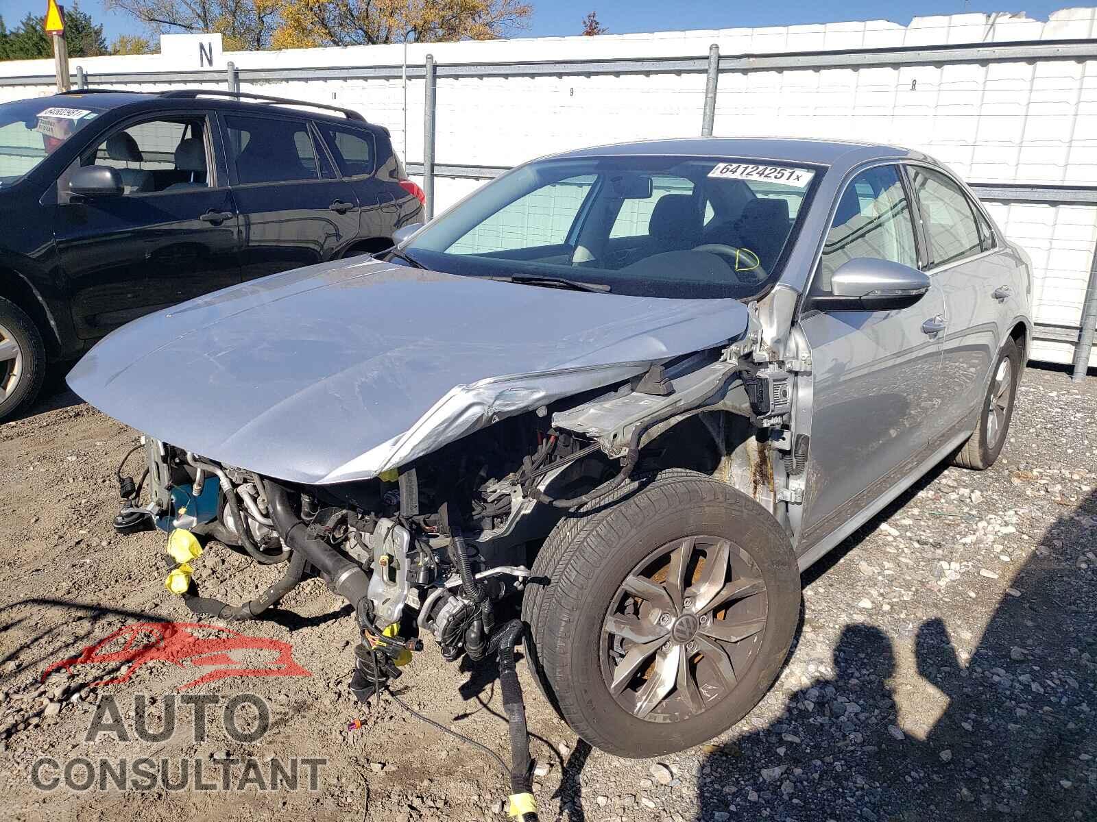 VOLKSWAGEN PASSAT 2017 - 1VWAT7A36HC047649