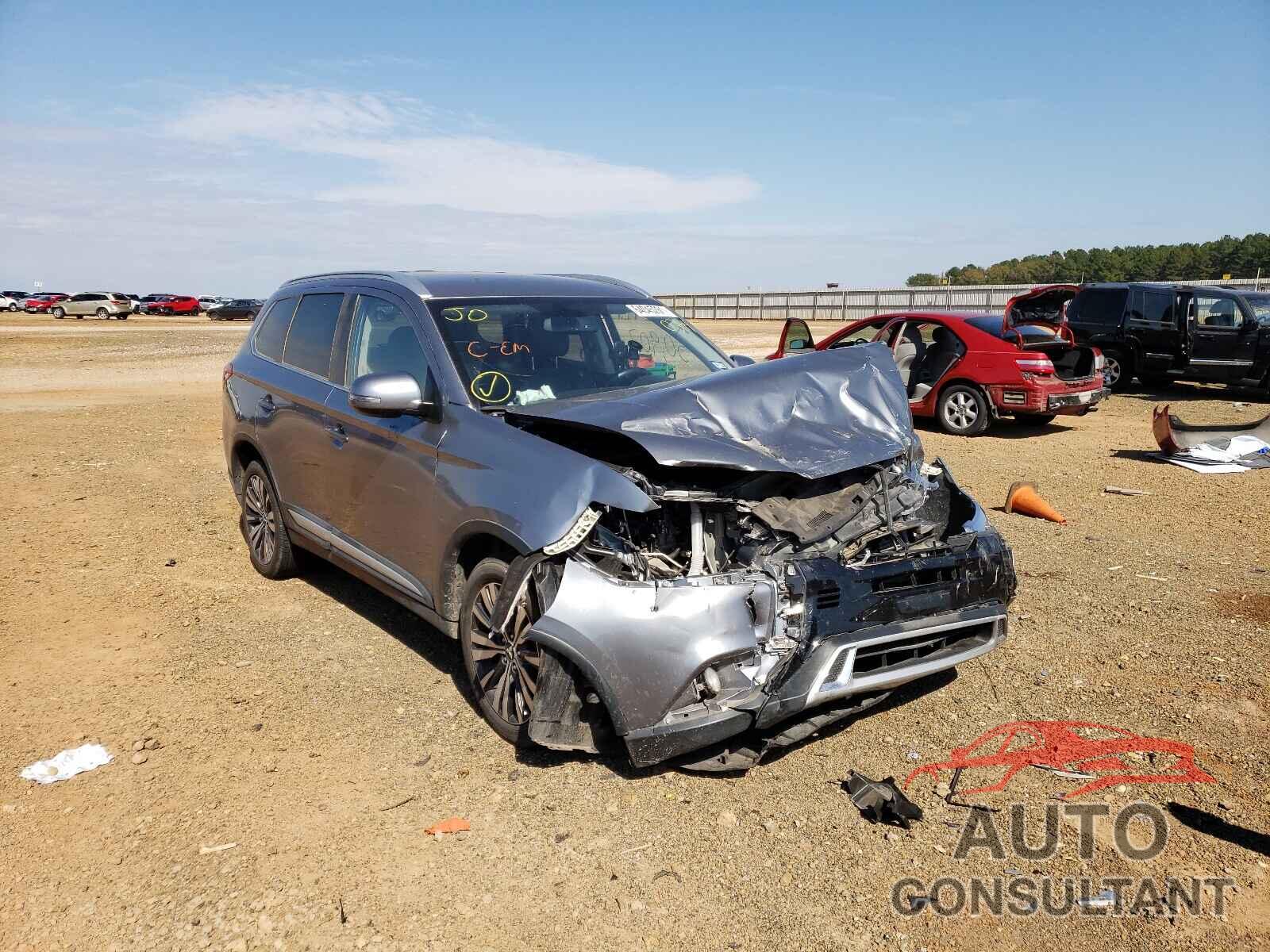 MITSUBISHI OUTLANDER 2019 - JA4AZ3A33KZ040344