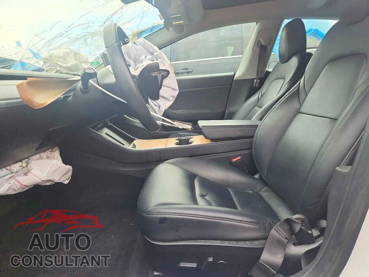 TESLA MODEL 3 2020 - 5YJ3E1EA2LF590990