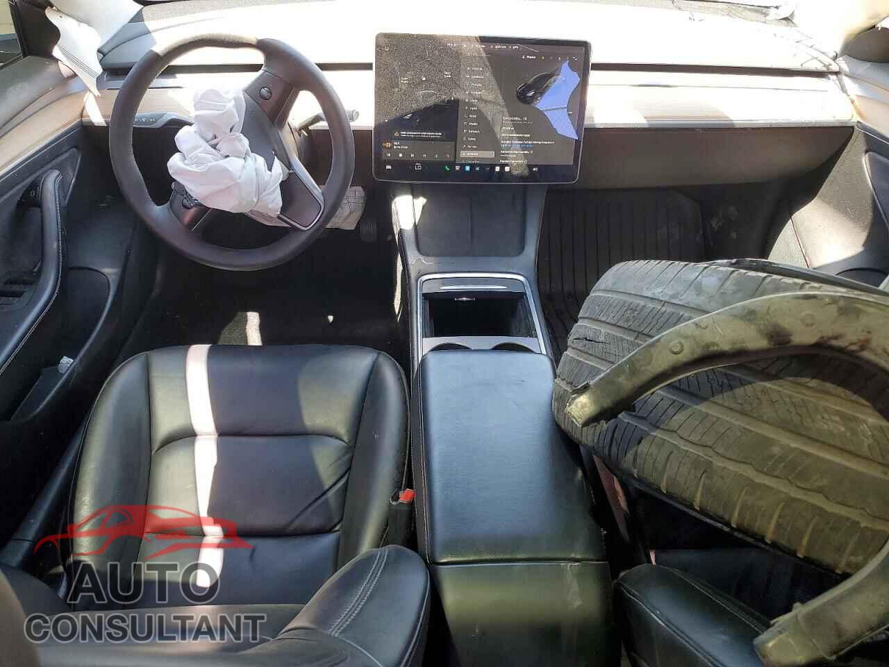 TESLA MODEL 3 2021 - 5YJ3E1EA8MF073906