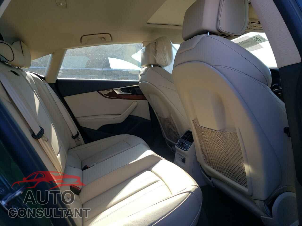 AUDI A5 2021 - WAUCBCF50MA041298