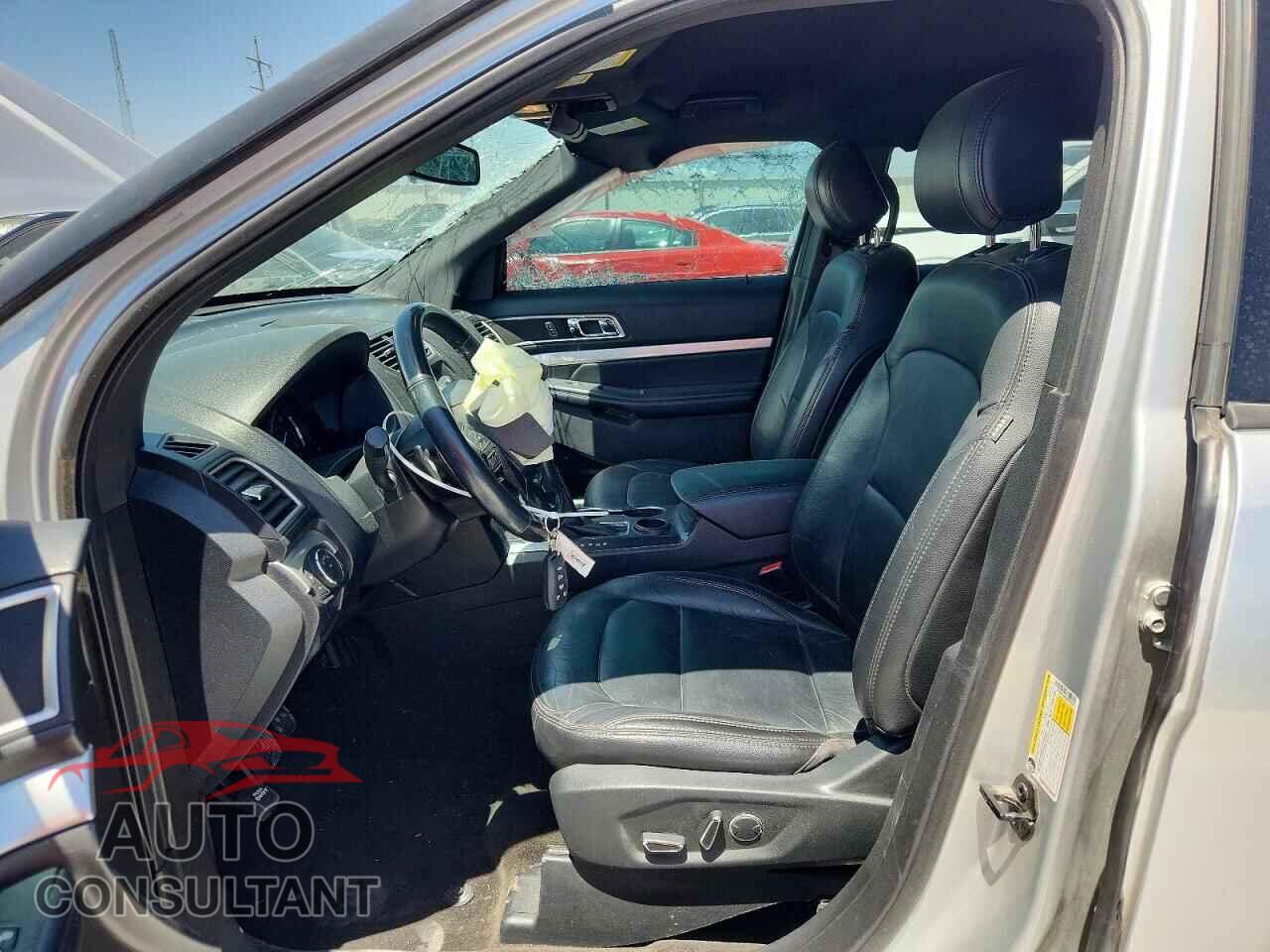 FORD EXPLORER 2017 - 1FM5K7D87HGD78761