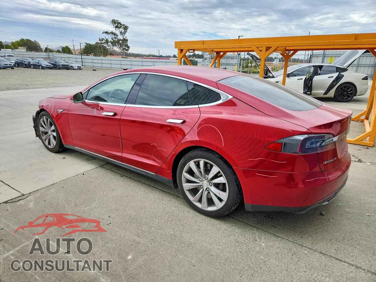 TESLA MODEL S 2014 - 5YJSA1H17EFP52263