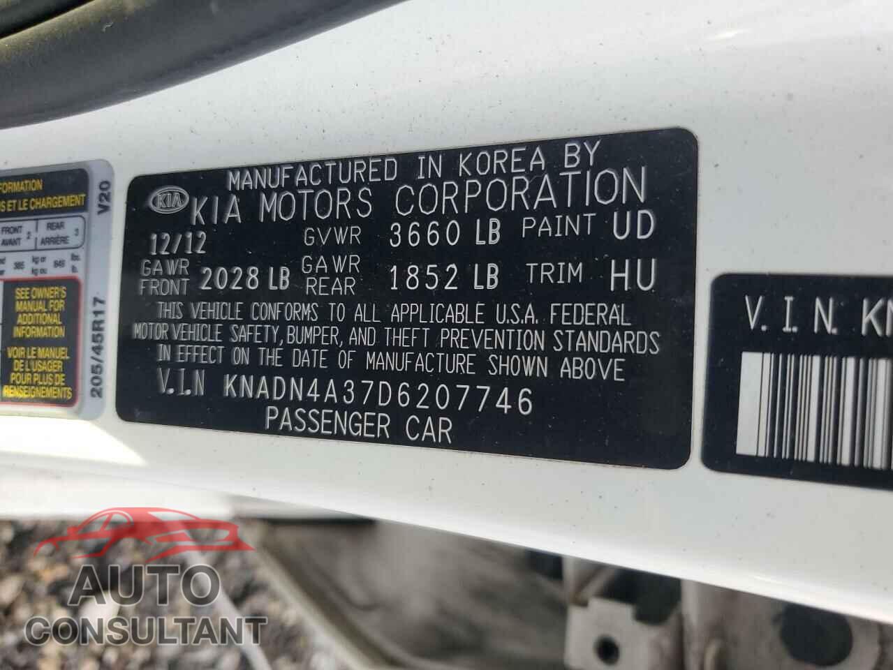 KIA RIO 2013 - KNADN4A37D6207746