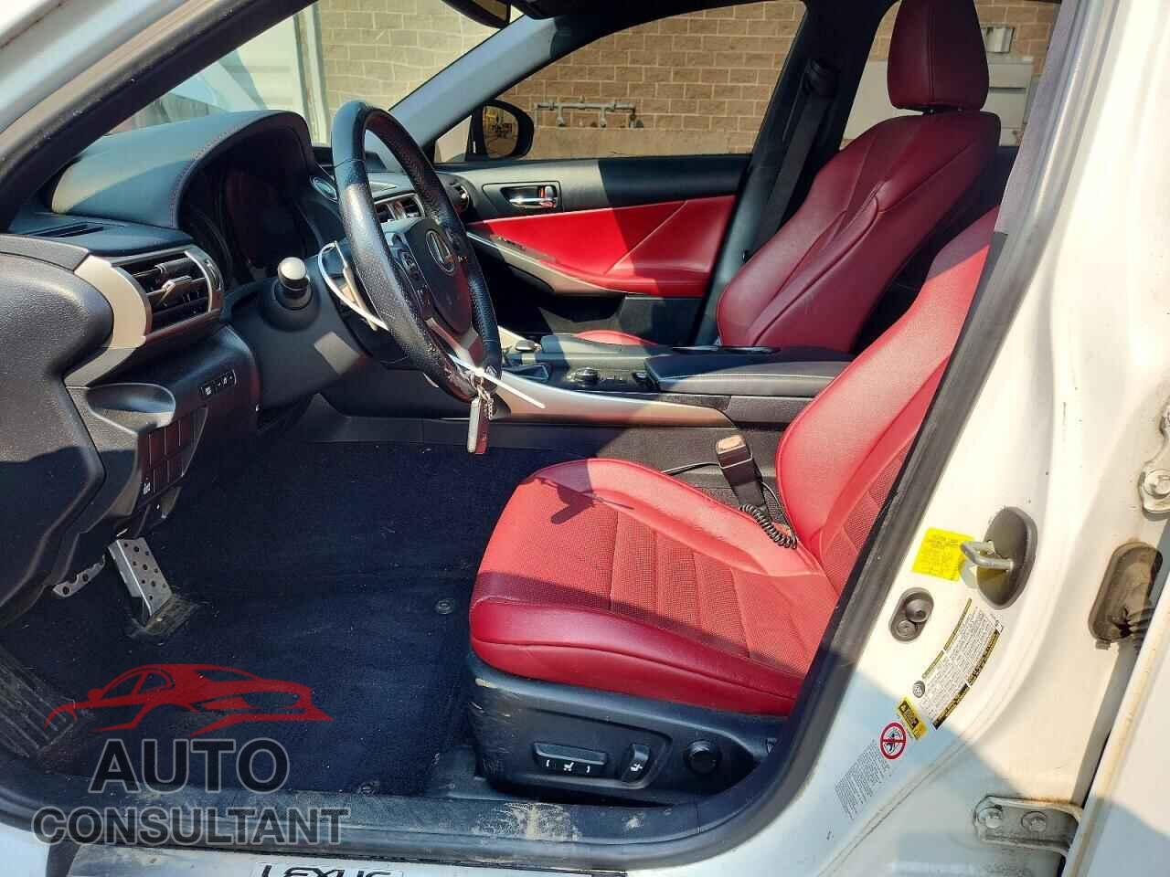 LEXUS IS 2014 - JTHBF1D29E5023407