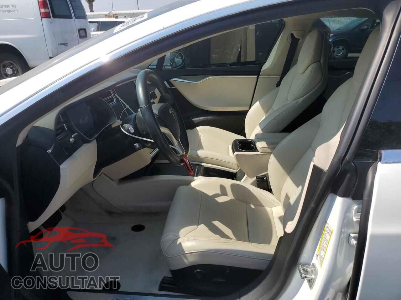 TESLA MODEL S 2017 - 5YJSA1E18HF216138