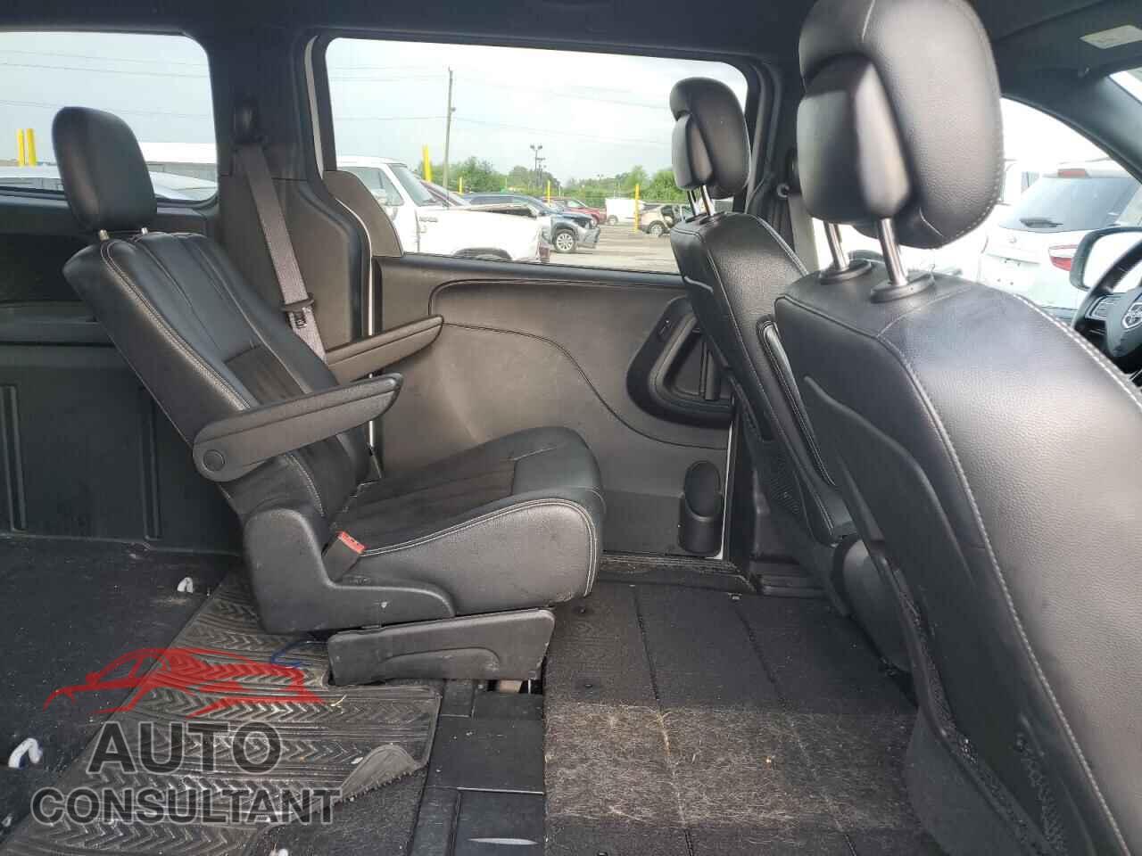 DODGE CARAVAN 2015 - 2C4RDGCG8FR703860