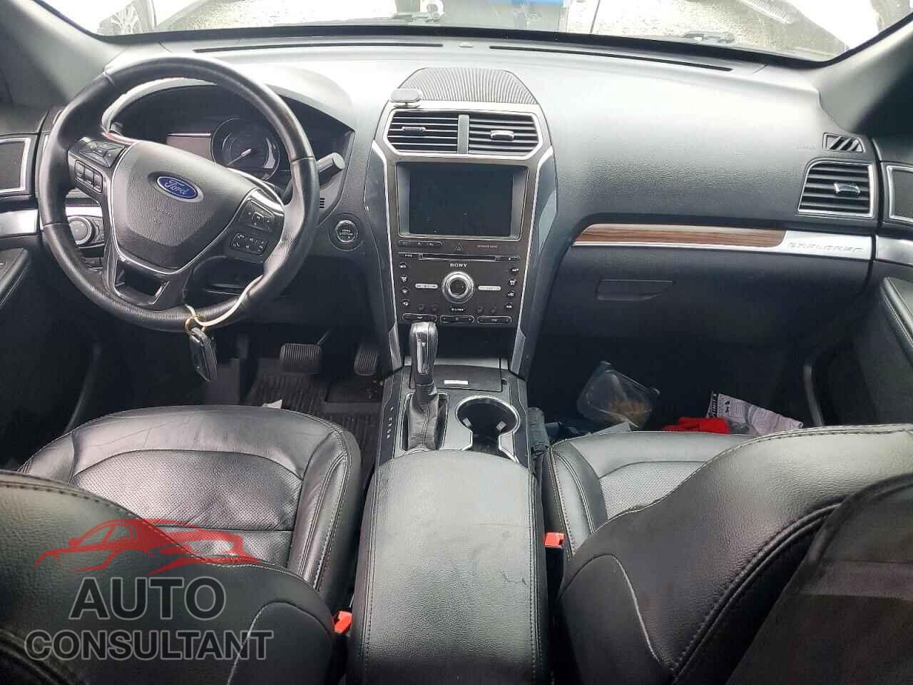 FORD EXPLORER 2017 - 1FM5K8F82HGD72675