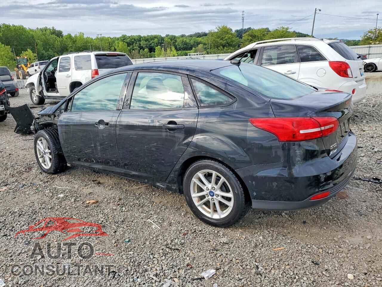 FORD FOCUS 2015 - 1FADP3F29FL200492