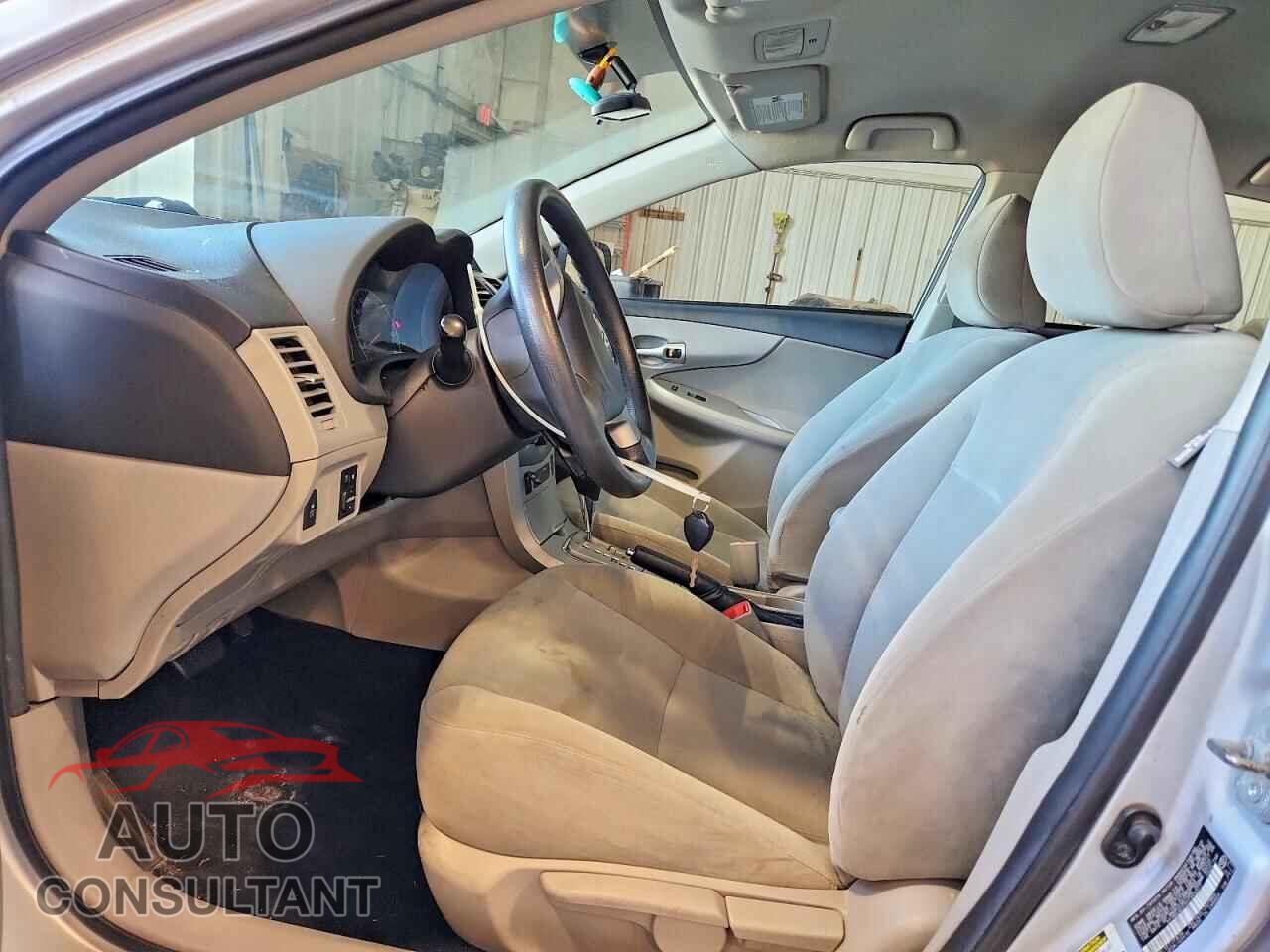 TOYOTA COROLLA 2012 - 2T1BU4EEXCC868977