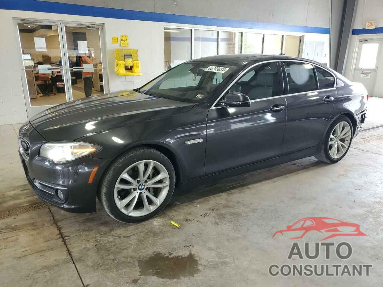 BMW 5 SERIES 2016 - WBA5B3C58GG252697