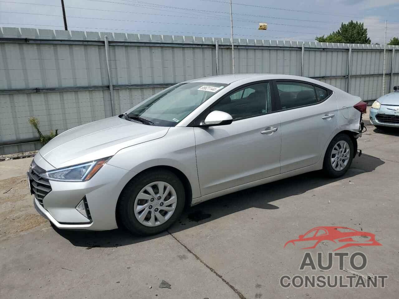 HYUNDAI ELANTRA 2019 - 5NPD74LFXKH433349