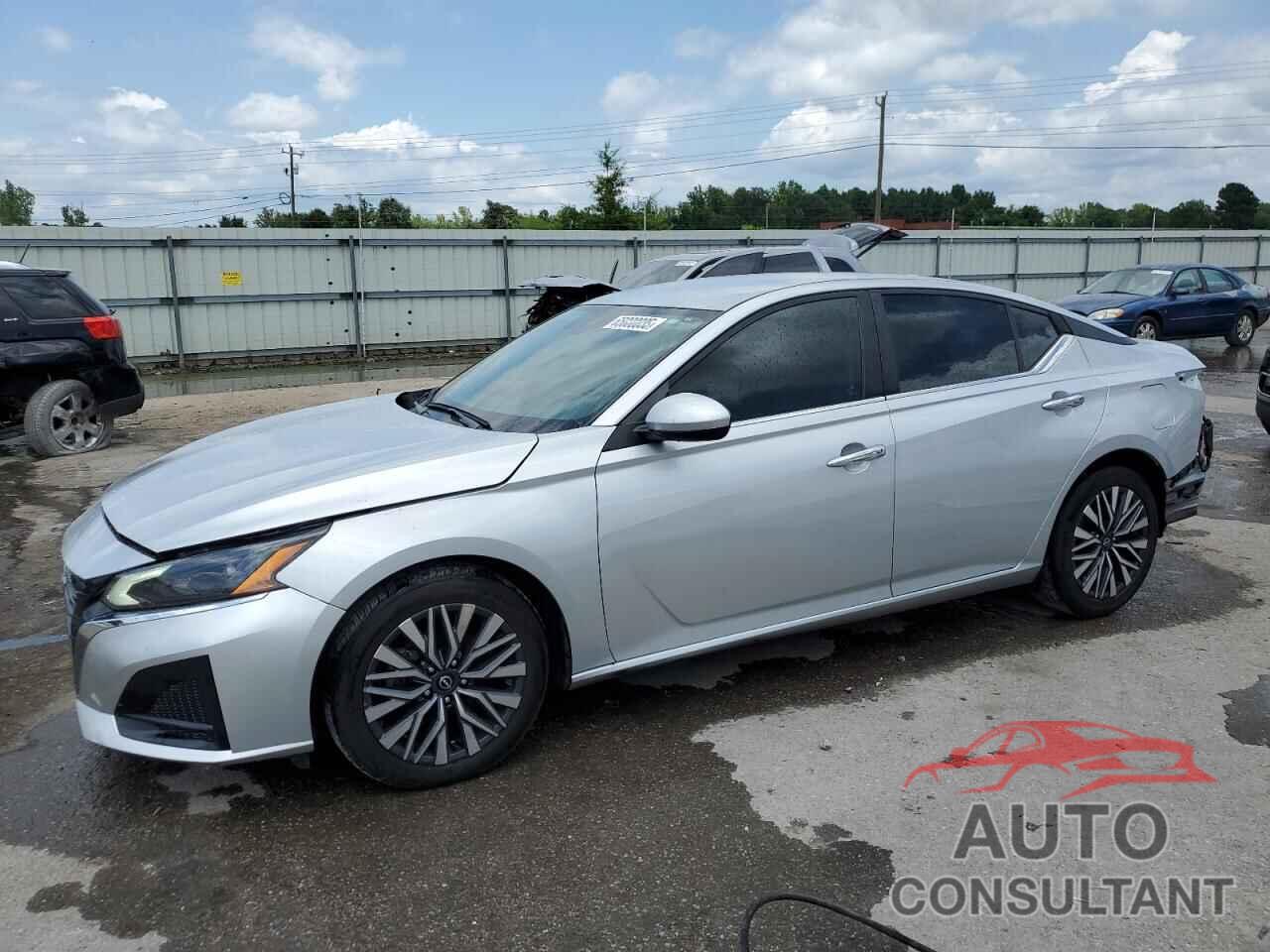 NISSAN ALTIMA 2023 - 1N4BL4DVXPN320040