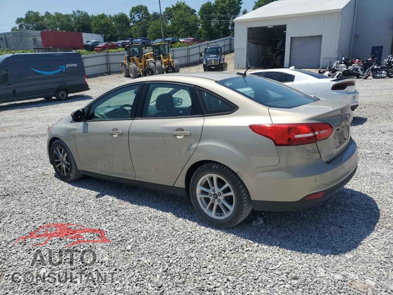 FORD FOCUS 2015 - 1FADP3F23FL247811