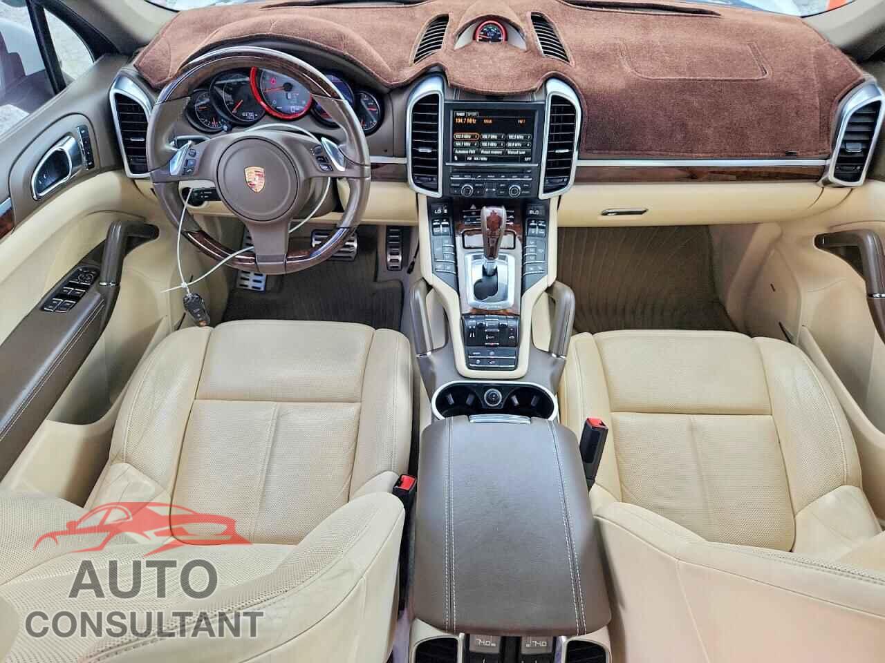 PORSCHE CAYENNE 2012 - WP1AB2A26CLA46086