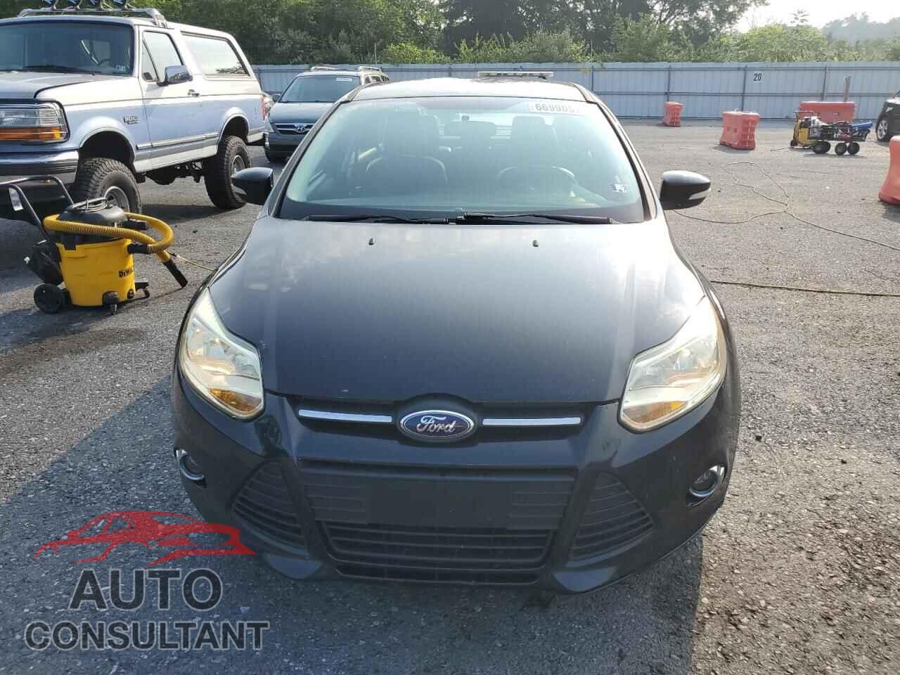 FORD FOCUS 2014 - 1FADP3F26EL163884
