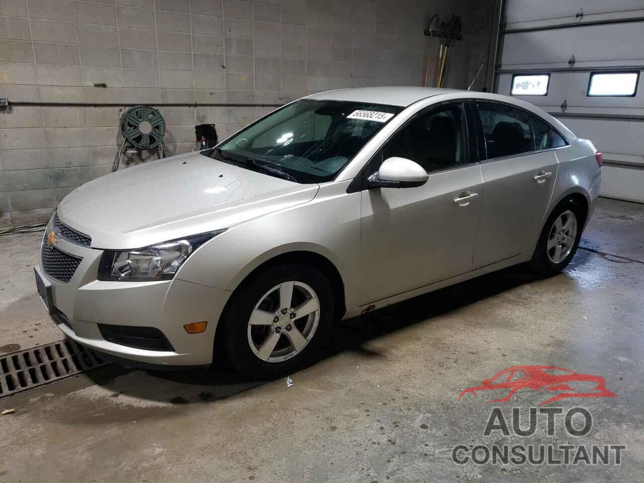 CHEVROLET CRUZE 2014 - 1G1PC5SB3E7185430