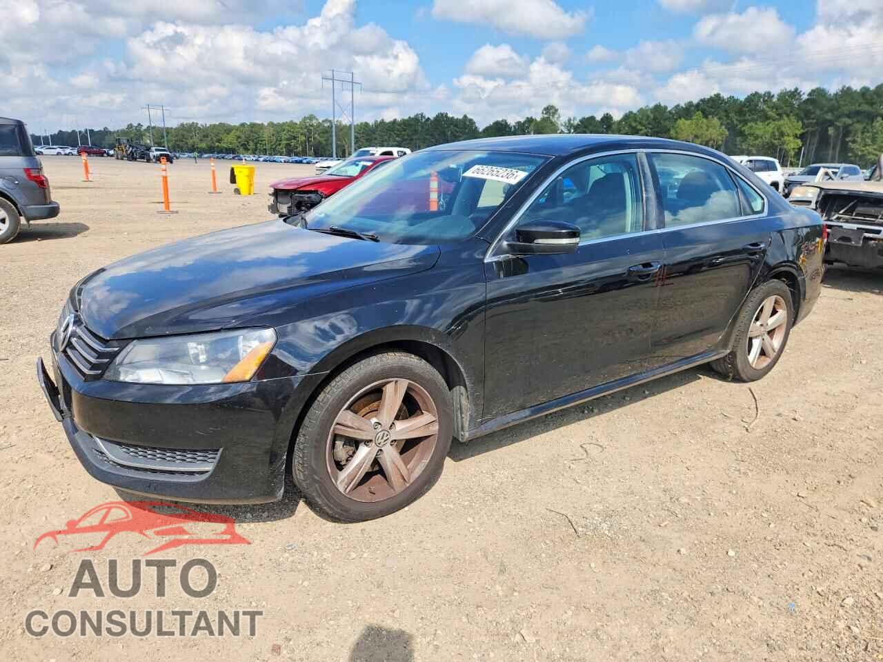 VOLKSWAGEN PASSAT 2014 - 1VWBP7A38EC007075