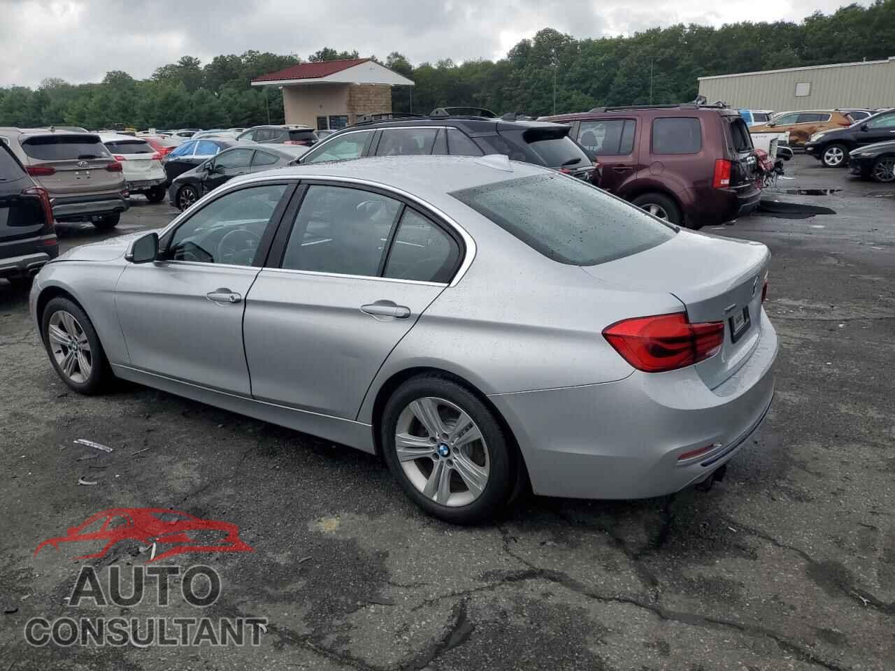BMW 3 SERIES 2017 - WBA8D9C32HA004586