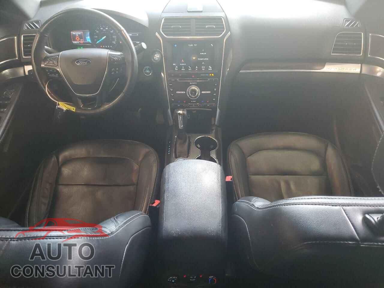 FORD EXPLORER 2018 - 1FM5K8F80JGB86428