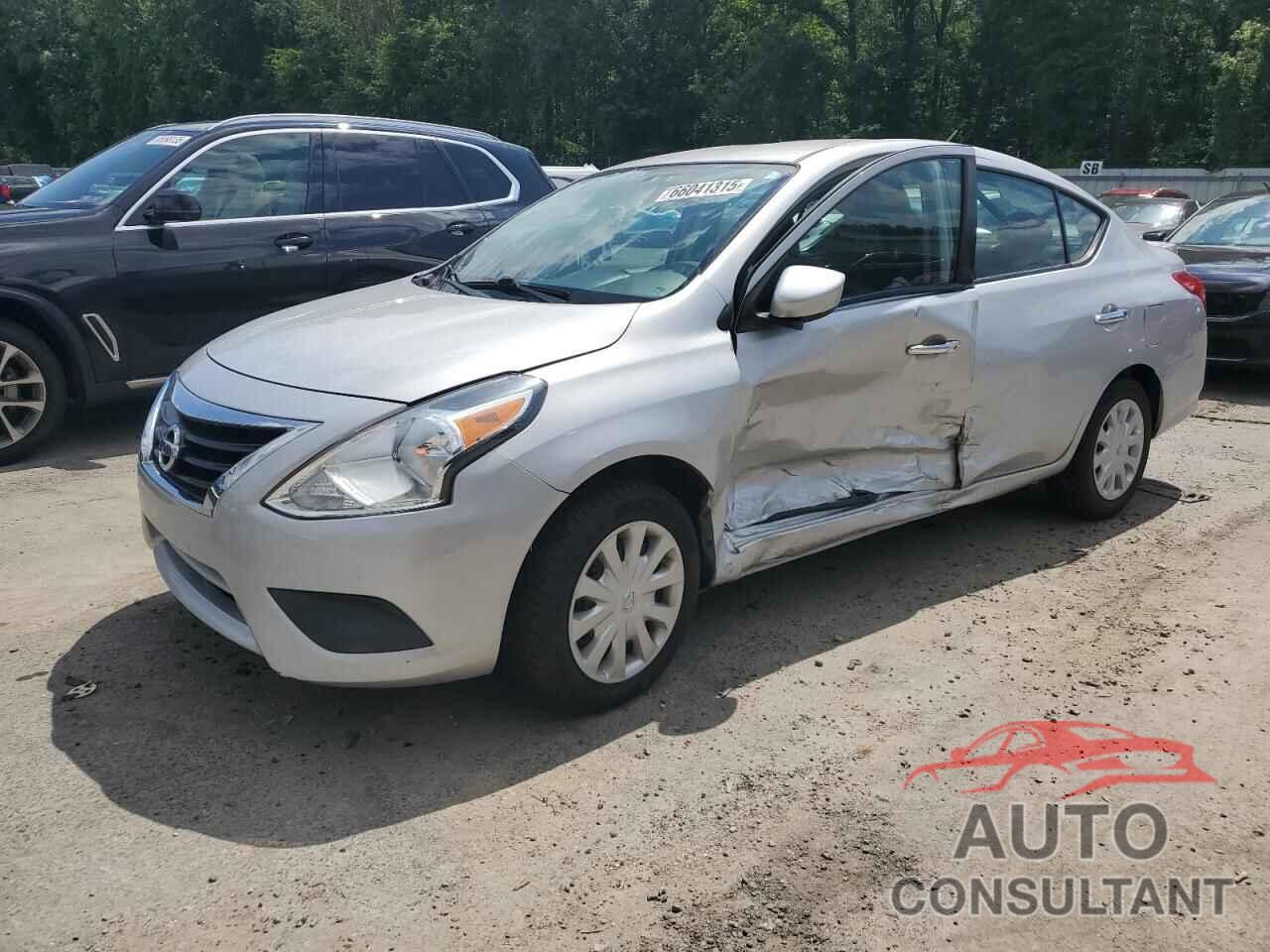 NISSAN VERSA 2019 - 3N1CN7APXKL868311