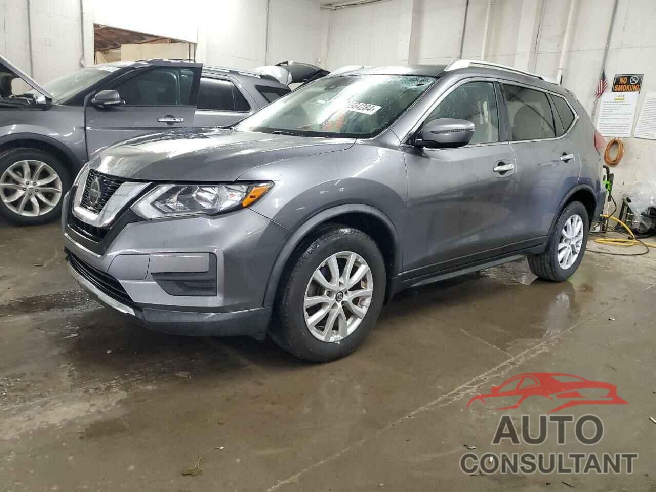 NISSAN ROGUE 2019 - KNMAT2MT1KP555951