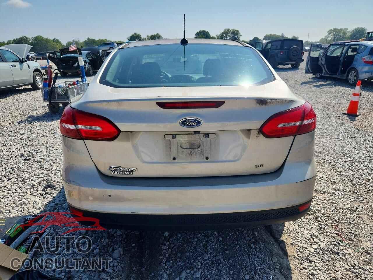 FORD FOCUS 2017 - 1FADP3F2XHL331952
