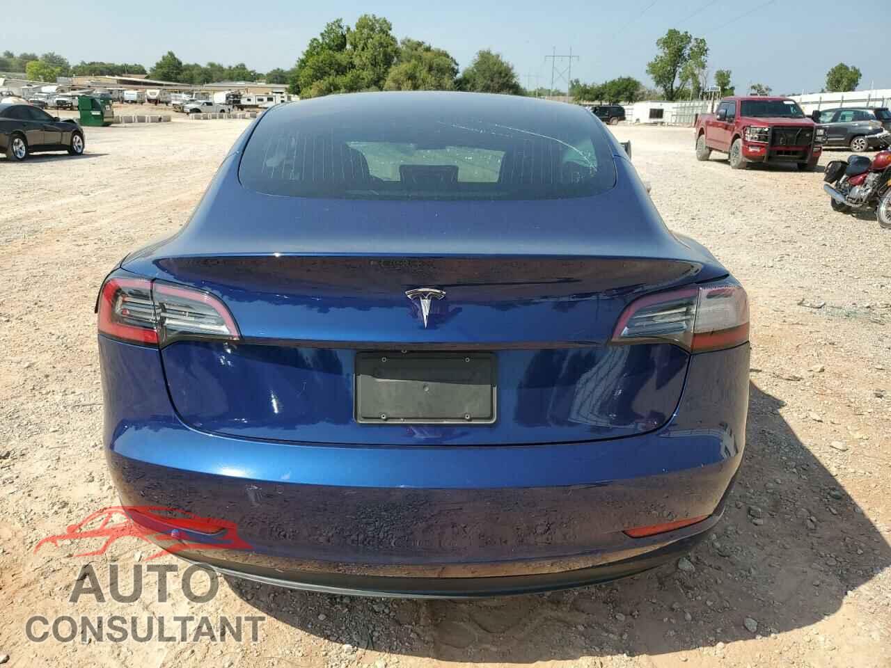 TESLA MODEL 3 2019 - 5YJ3E1EA3KF326143