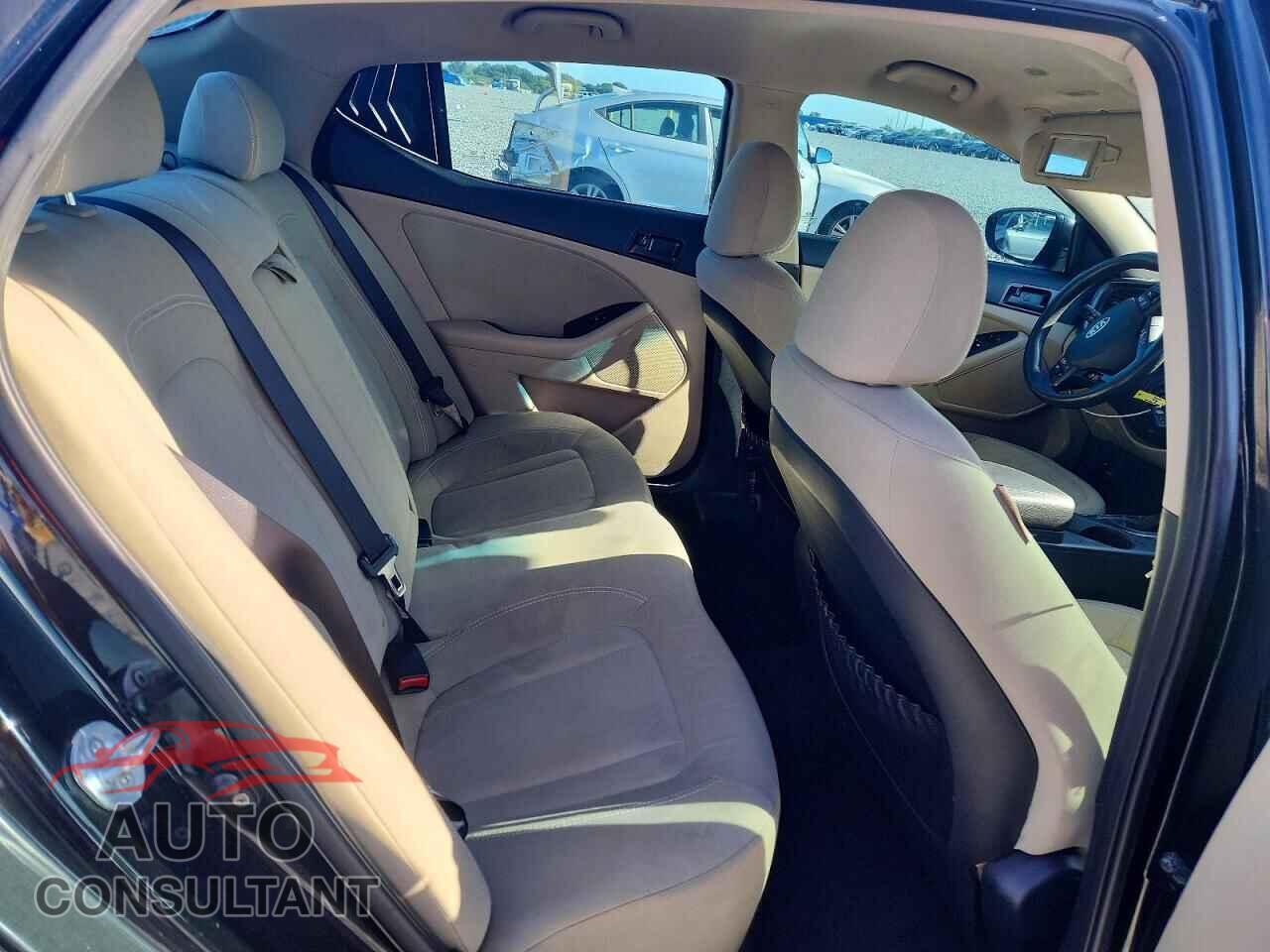 KIA OPTIMA 2011 - KNAGM4A71B5165936