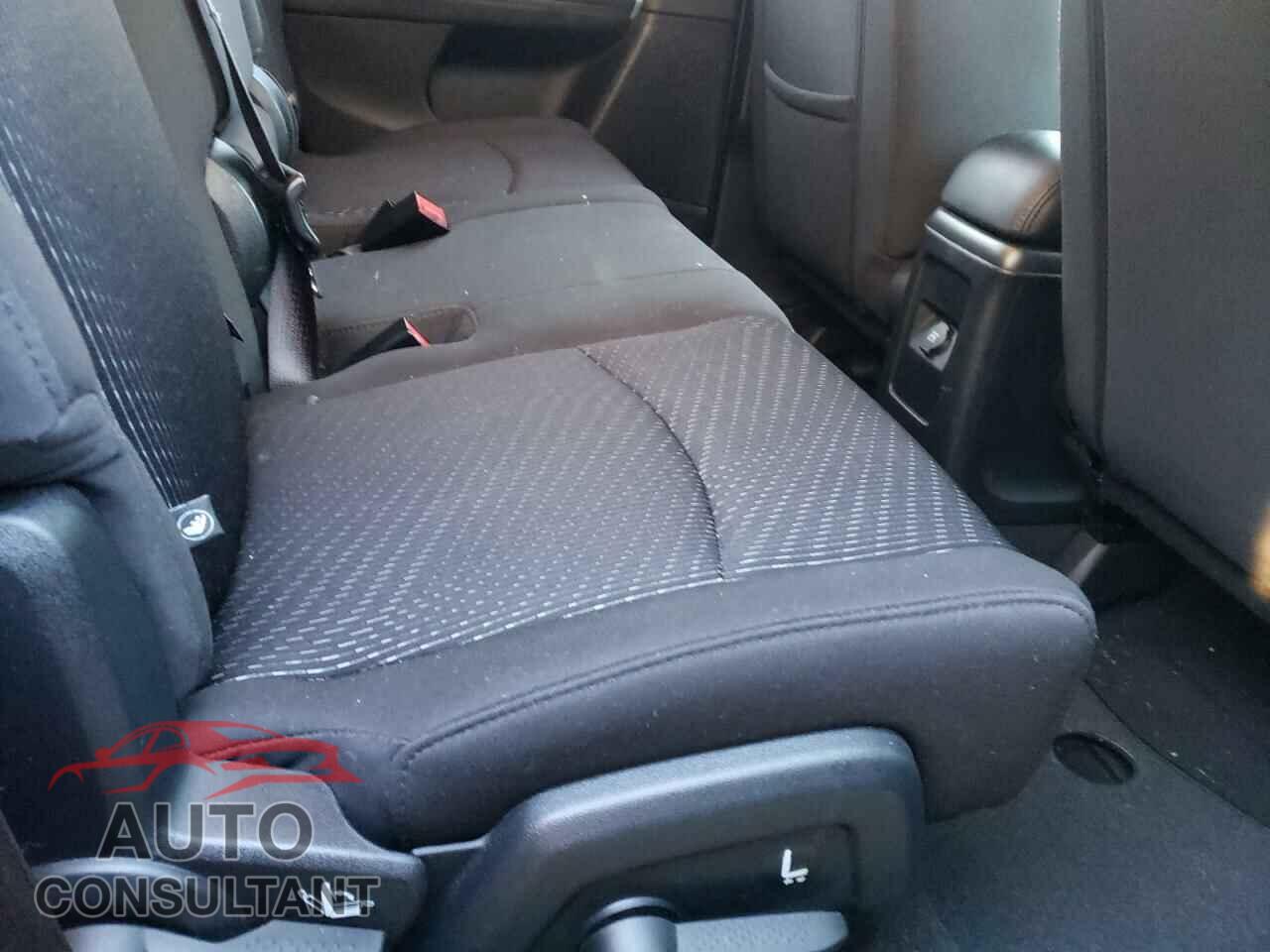 DODGE JOURNEY 2018 - 3C4PDCAB2JT448619
