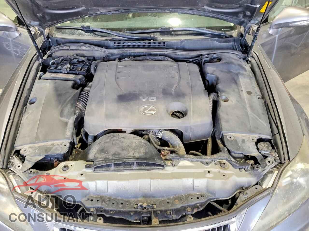 LEXUS IS 2012 - JTHCF5C20C5060341