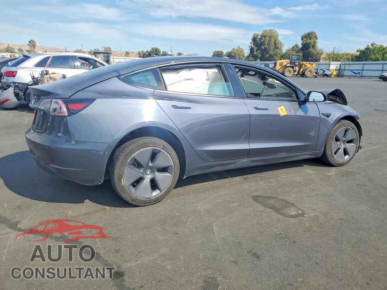 TESLA MODEL 3 2022 - 5YJ3E1EA3NF351709