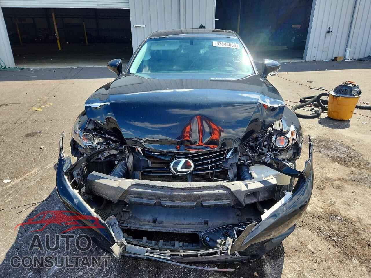 LEXUS IS 2015 - JTHBF1D29F5073113